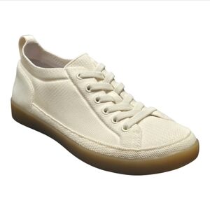 Vionic Winny Knit Lace-Up Sneaker